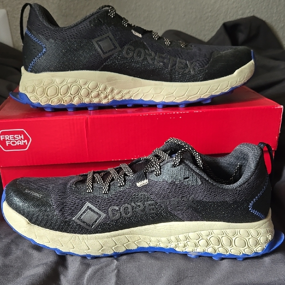 New Balance Fresh Foam X Hierro v7 GTX Trail Running Shoes - Womens Sz 11 Wide